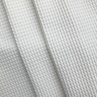 Nid d'abeilles blanc