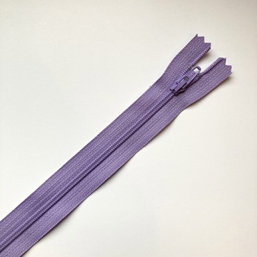 fermeture zippée mauve 30cm